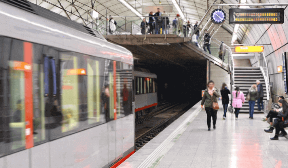 metro_bilbao_anden_viandantes